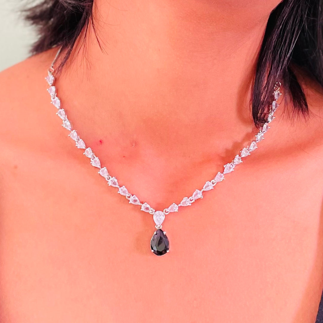 Neck Piece Sixteen